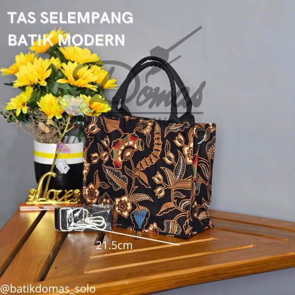 Danastri Tas Batik Selempang Wanita Sogan Black BD 04010024 - Image 2