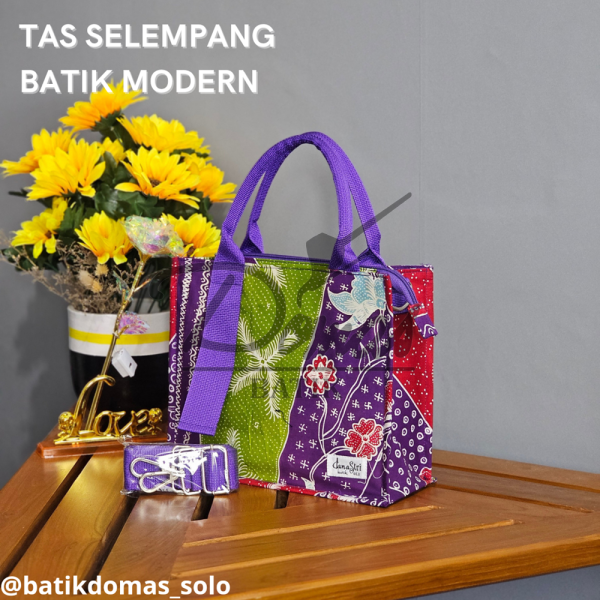 Danastri Tas Batik Selempang Wanita Purple BD 0401020