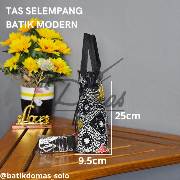 Danastri Tas Batik Selempang Wanita Black BD 0401021 - Image 2