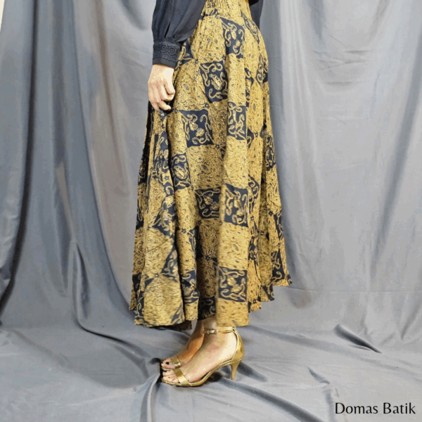 Rok Batik Payung Katun Cap Sogan BD - Image 2
